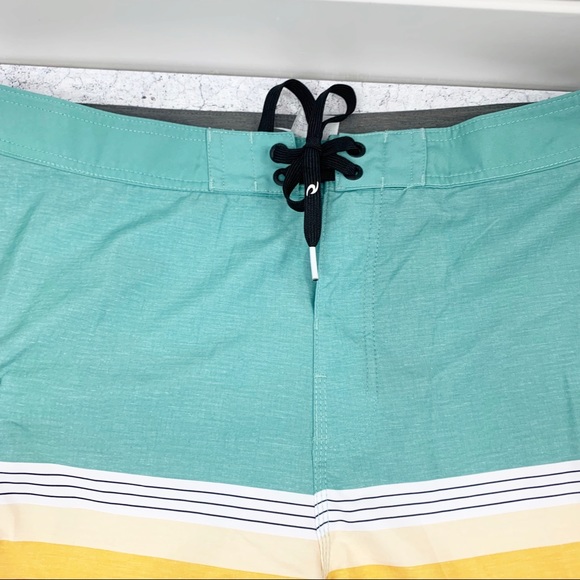 Rip Curl Mens Stripe Swim Trunks - Picture 2 of 7